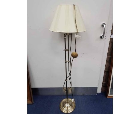 BRASS FLOOR LAMP