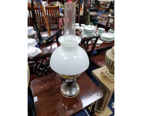 BRASS PARAFFIN LAMP