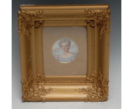 A 19th century Continental porcelain portrait plaque, Louise, titled to verso, 7.5cm diam 