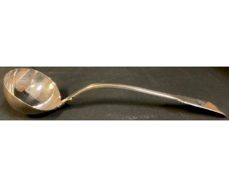 A silver George IV soup ladle, London 1823, 8oz 