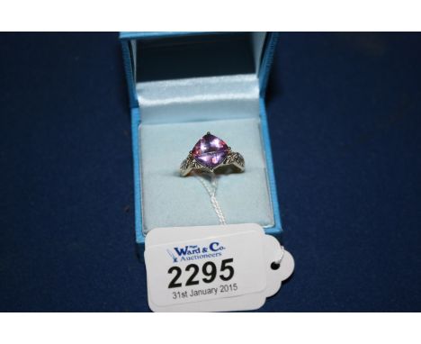 A 9K yellow Gold, amethyst and possibly Diamond chips Ring