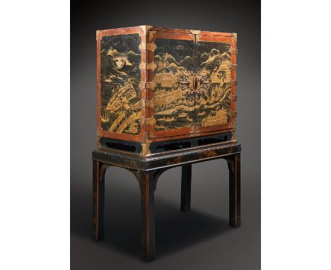 A RARE AND IMPORTANT JAPANESE LACQUER CABINET FOR THE DUTCH MARKET EDO PERIOD, C.1680 Of rectangular form with a flat top, th