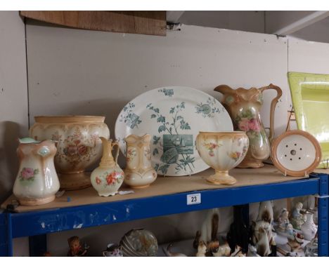 A shelf of Crown Devon Eva &amp; some early Wye 