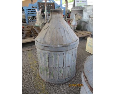 VINTAGE SM &amp; BP LTD PETROL CAN