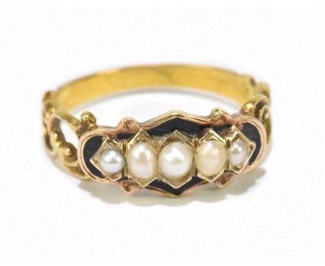 A Victorian yellow metal seed pearl and black enamel mourning ring, set with five seed pearls, approx size K, approx weight 2
