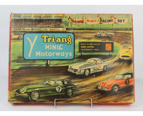 A Triang Minic Motorways Racing set, No M.1524, C.1962, boxed.