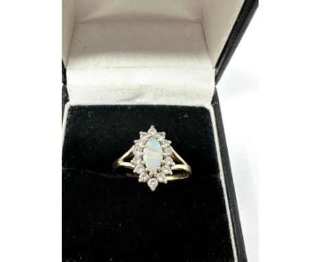 9ct gold opal &amp; clear stone dress ring (1.7g) 