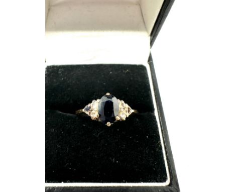 9ct gold sapphire &amp; clear stone ring (1.8g) 