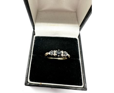 9ct gold diamond &amp; sapphire dress ring (2.4g) 