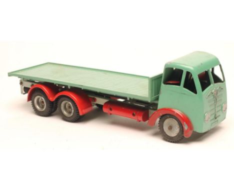 A Shackleton Models Foden FG six wheel platform lorry (1948-52), green body, red chassis, partly to re-assemble, some small p