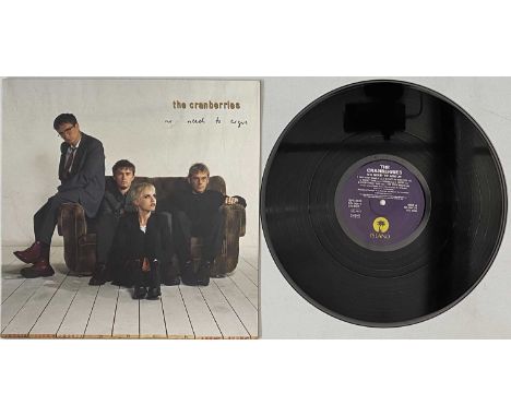 THE CRANBERRIES - NO NEED TO ARGUE LP (UK ORIGINAL - ILPS 8029). A tasteful original pressing of The Cranberries - No Need To