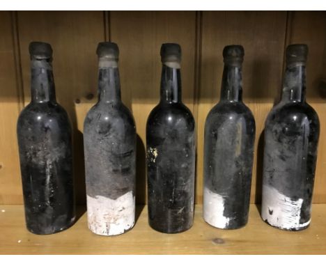 Taylor's vintage port 1948, 5 bottles (levels: 1 very top shoulder, others base of neck or better) (5)  