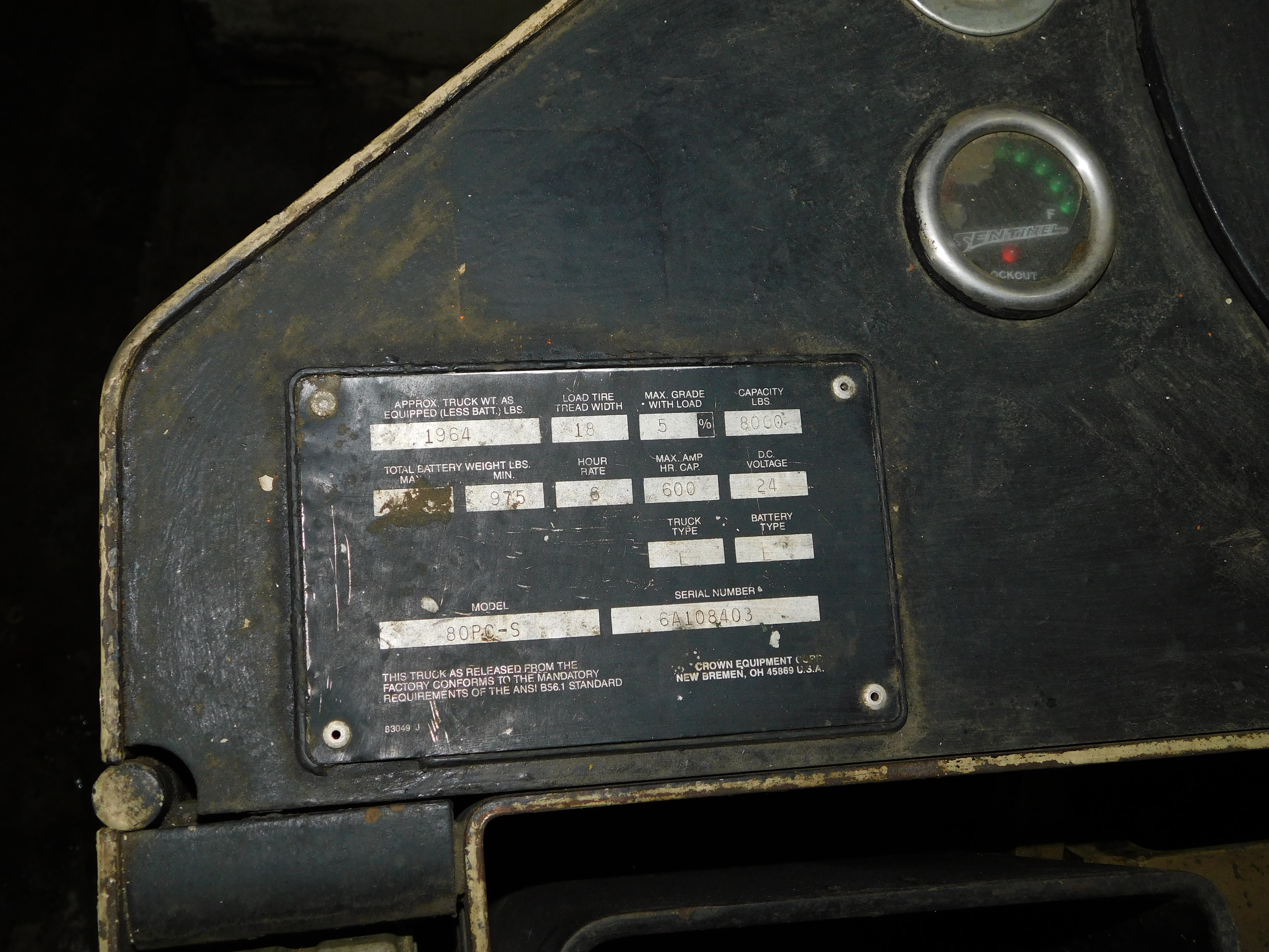 Crown Electric Pallet Jack, Model #80PC-S, 600 Amps, 24 Volts, 8 ft