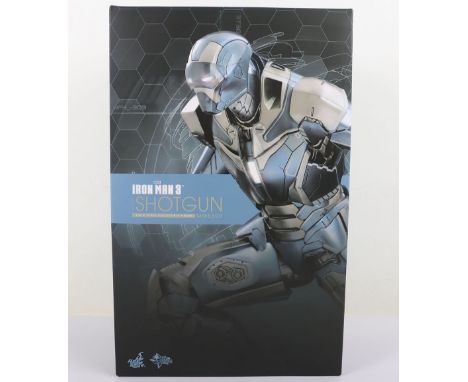 Marvel Hot Toys Iron Man 3 Action Figure, Product code MMS309 Scale 1/6th  Movie Masterpiece Disney collectable. Mint in box,