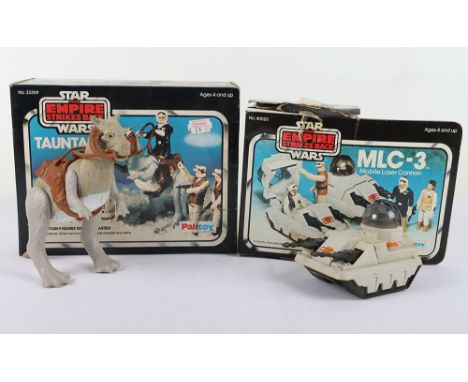 Palitoy Vintage Boxed Star Wars The Empire Strikes Back Tauntaun, 1980 issue, Cat No.33309, in good condition, reins have spl