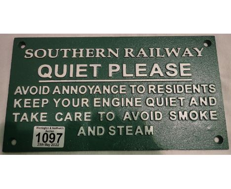 Cast iron Southern Railways sign, Quiet Please. P&amp;P Group 2 (£18+VAT for the first lot and £3+VAT for subsequent lots) 
