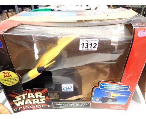 Star Wars episode 1, Naboo Starfighter alarm clock, approximately 20 cm, animated sound. Good condition, box is poor. P&amp;P