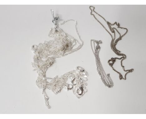 FIVE MODERN SILVER TWIST LINK CHAINS AND TWO OTHER SILVER CHAINS 17.4G