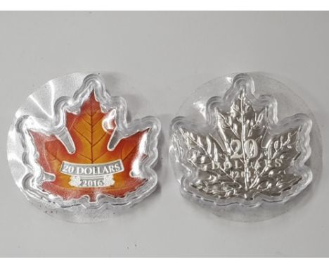 2 CANADIAN MAPLE LEAVES SILVER ONE OUNCE PURE 20 DOLLAR 2015 AND 2016 IN CASES OF ISSUE WITH CERTIFICATES