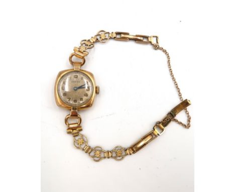 A lady's vintage Vertex, 9ct gold cased cocktail watch with rolled gold bracelet strap, total weight 14.7g, sets but does not