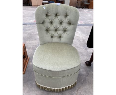 A SHERBORNE BEDROOM CHAIR WITH BUTTON BACK