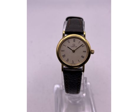 A VINTAGE OMEGA DE VILLE LADIES QUARTZ WRISTWATCH