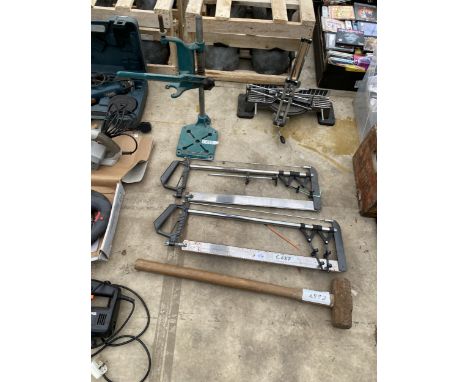 AN ASSORTMENT OF TOOLS TO INCLUDE A BLACK AND DECKER DRILL STAND, A MITRE SAW AND A SLEDGE HAMMER ETC