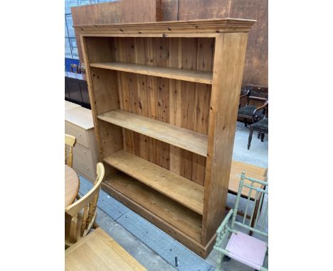 A PINE FOUR TIER OPEN DISPLAY SHELF UNIT, 60" WIDE