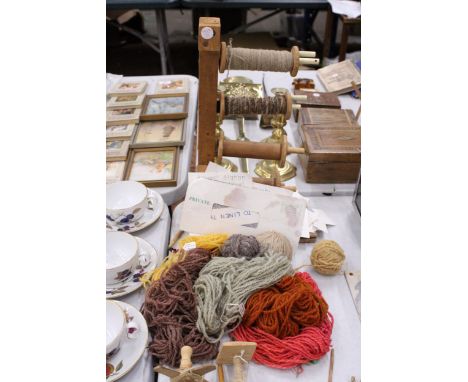 A VINTAGE LAZY KATE BOBBIN HOLDER PLUS ASSORTED YARN