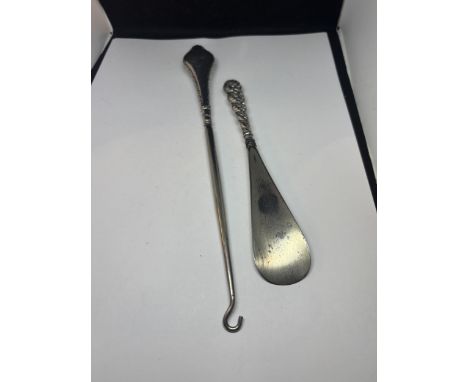 TWO HALLMARKED SILVER HANDLED ITEMS TO INCLUDE A SHOE HORN AND BUTTON HOOK