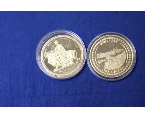 TWO GOLD PLATED COINS TO INCLUDE A WWI -AIR ONE CROWN AND AN UNA AND THE LION