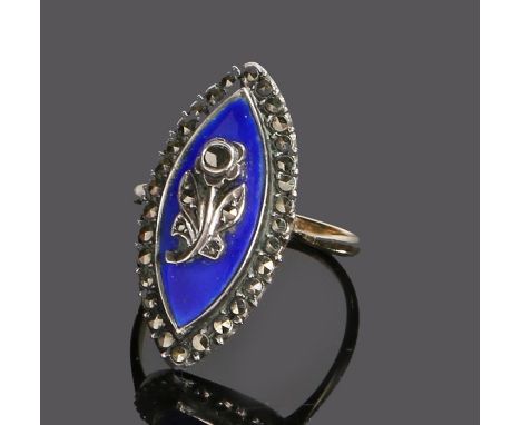 9 carat gold mourning ring, with a marcasite set flower head and blue enamel head, ring size N