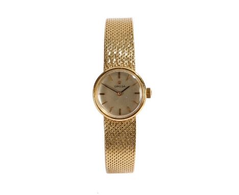 Omega 18 carat gold ladies wristwatch, the signed dial with gilt baton numerals, manual wound, the case 20mm diameter, on an 