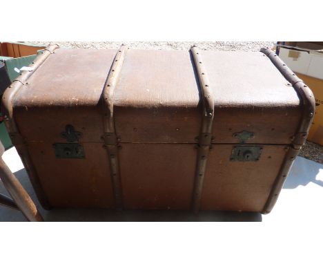 Wooden bound and canvas trunk with lift out section