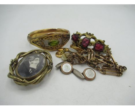 Collection of Victorian and later gold plated jewellery including a bangle bracelet, watch chain, swivel broach, quantity of 