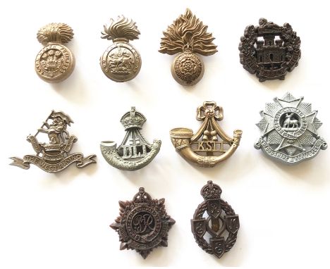 10 WW2 plastic economy cap badges.Royal Welsh Fusiliers ... Royal Northumberland Fusiliers ... Royal Fusiliers ... Essex ... 