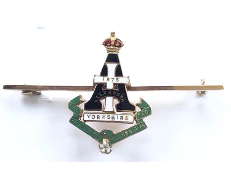 Green Howards regimental bar brooch or tiepin.Fine yellow metal example impressed “9ct”. Red crowned black and white enamelle