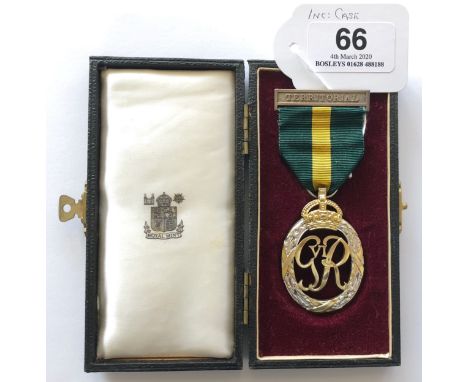 British Army Territorial Decoration GVIR 1951A 1951 dated example, retaining “Territorial” Bar with pin fitting.  Contained i