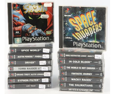 An assortment of 16 PlayStation 1 (PS1) boxed games (PAL) Incluldes: The Dalmatians, Syphon Filter, Wacky Races, Fantastic Jo