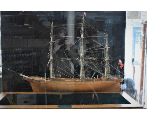 Sergal Thermopylae Tea Clipper 1:124 Scale Model with Perspex case. Thermopylae was an extreme composite clipper ship built i