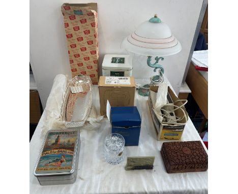 Selection of vintage miscellaneous to include a decorative lamp, Queen Anne plated stand etc 