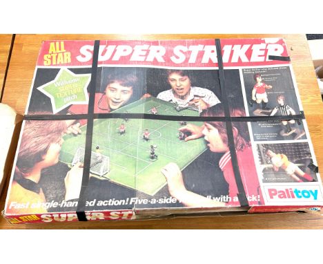 Vintage palitoy all star super striker, boxed, maybe in complete 