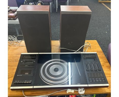 Vintage Bang and Olufsen Beocenter 2002 record player with Beovox S30 speakers- untested 