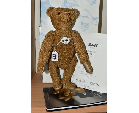 A BOXED STEIFF 'PAPER TEDDY BEAR', a Club edition 2010 replica teddy bear 1919, height 32cm, limited edition 432/3000, white 