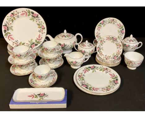 A Wedgwood Hathaway Rose pattern part dinner and tea service, comprising dinner plates, dessert plates, side plates, teapot, 