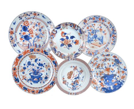 Six various Chinese Imari dishes, Kangxi, variously decorated with flowers and vases, between 42.5cm diameter and 31.5cm diam