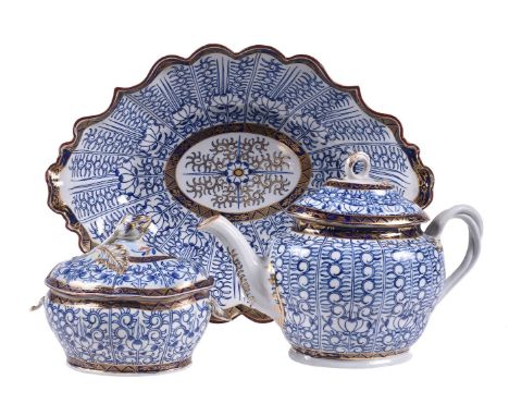 Three items of Chamberlain's Worcester 'Royal Lily' pattern porcelain, circa 1790, comprising: a teapot and cover, cover mark