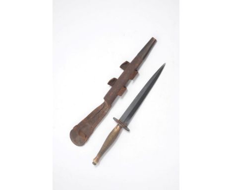 Second World War Fairburn Sykes F.S. Second pattern Fighting knife with checkered brass hilt, straight crossguard marked with