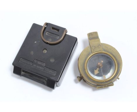 First World War British Military Verner's Pattern Officers' compass dated 1915, together with a Second World War MK1 Magnetic