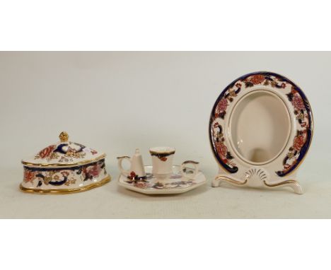 Masons Blue Mandalay Patterned items to include: Powder Box, Picture Frame &amp; Candlestick, height of tallest 17cm(3) 